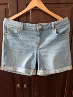 Kurze Jeans Hose Größe 42 Mitte - Wedding Vorschau