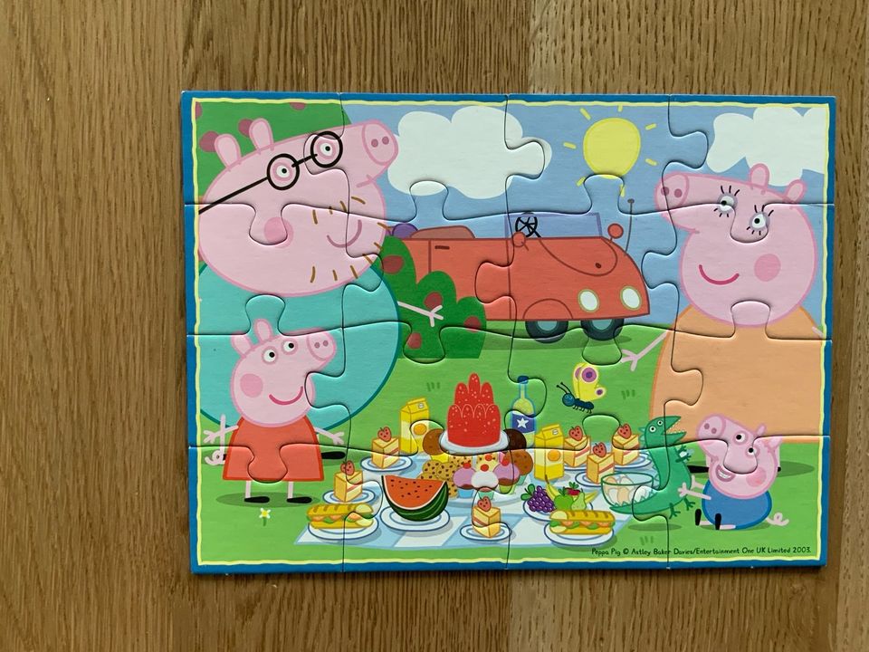 Peppa Pig Ravensburger Puzzle 3+ in Kirchheim bei München