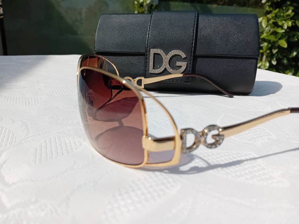 Dolce & Gabbana Sonnenbrille Damen Brille mit Etui in Merzig