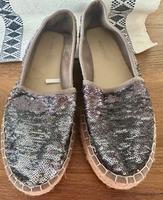 Espadrilles mit Pailletten in braun/bronze Nordrhein-Westfalen - Mechernich Vorschau