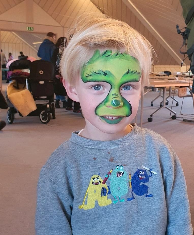 Kinderschminken zum Geburtstag ✨️ in München