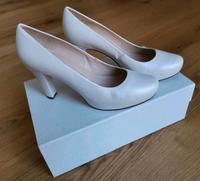 Weisse Brautschuhe, Hochzeit, Lederschuhe Unisa Hessen - Bischofsheim Vorschau