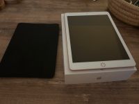 Apple IPad 2018 6. Generation Tablet 128 GB GOLD Nordrhein-Westfalen - Bocholt Vorschau