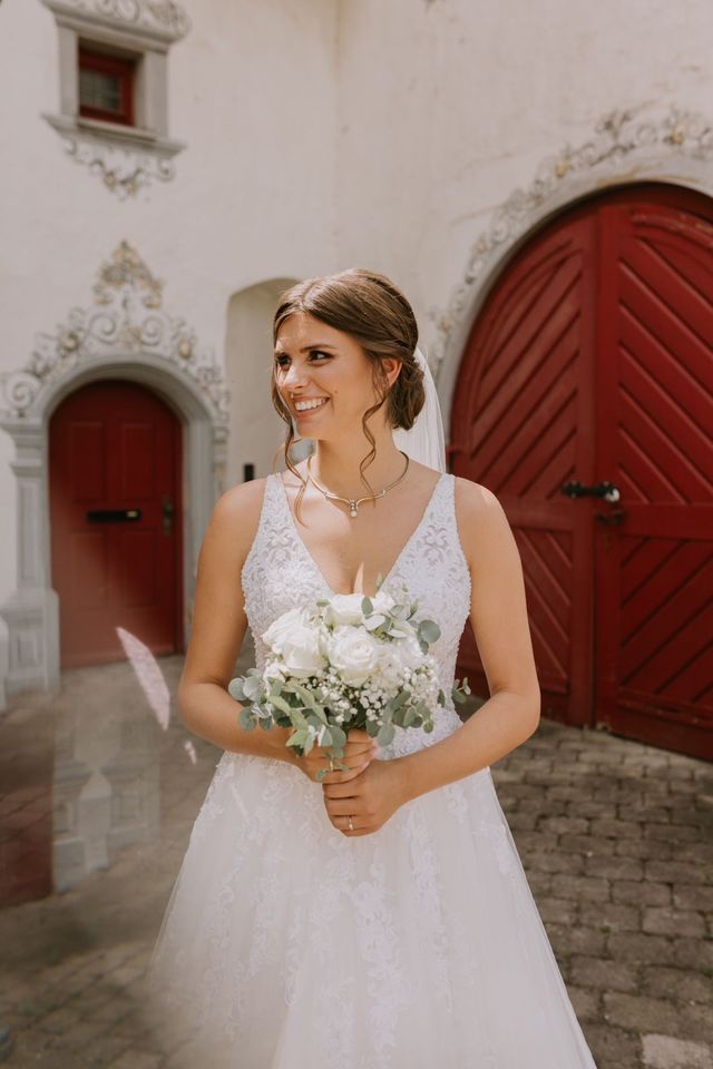 Natürliches Brautstyling/ Hochzeit/ Frisur/ Make-up/ Braut Berlin in Berlin