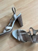 Lederschuhe Sandalen Esprit 39 beige nude Pumps Sommer Berlin - Schöneberg Vorschau