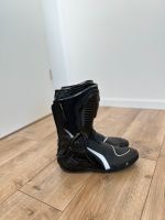 Mottoradstiefel Dainese TR-Course Out Größe 43 Schwarz Nordrhein-Westfalen - Erkelenz Vorschau