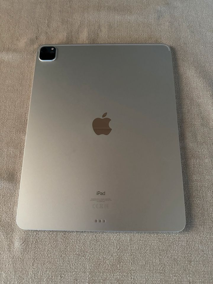 Apple iPad Pro 12,9“ M1 silber 256 GB Wi-Fi wie Neu in OVP in Göttingen