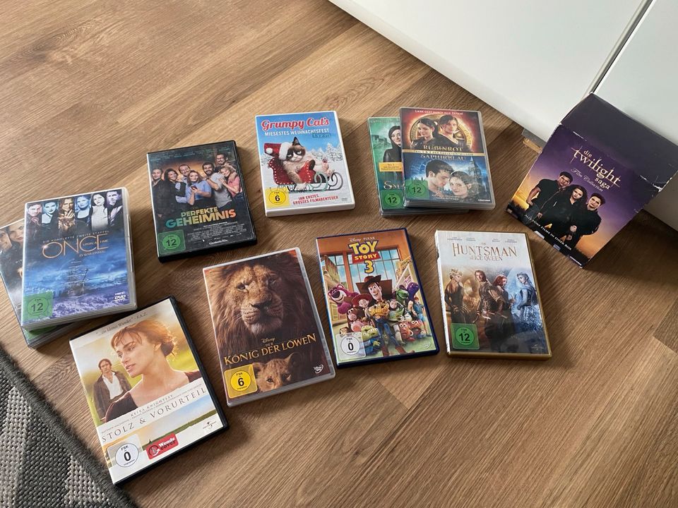 Verschiedene dvd in Höxter