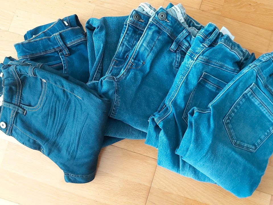 6 Jeans von Name it in 152 in München