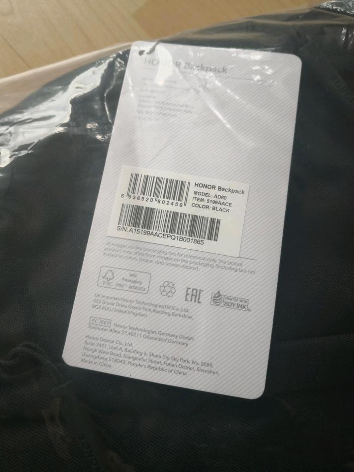 Honor Backpack Schwarz Rucksack in Berlin Lichtenberg kleinanzeigen