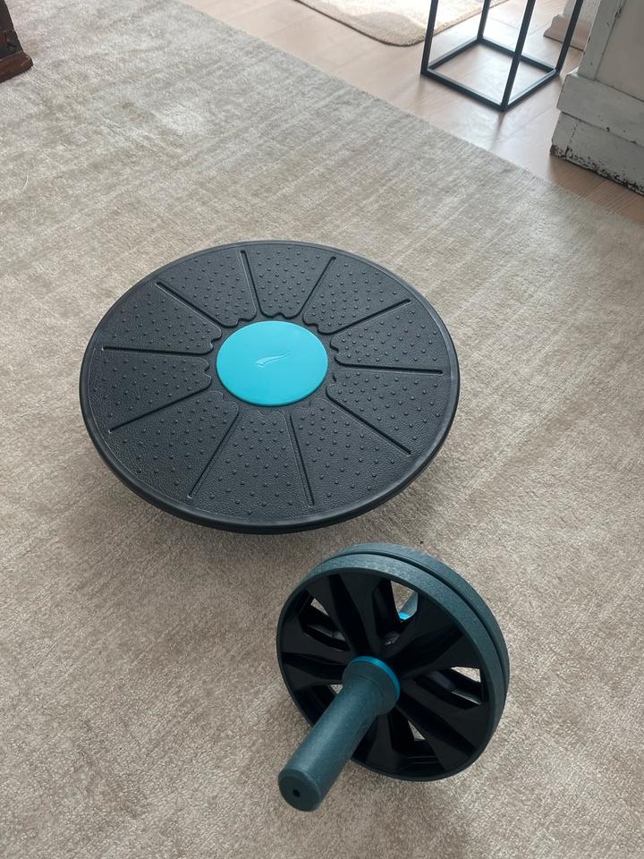 Balancier Board Fitness Bauchmuskel wie neu Sportgeräte in Rosenheim