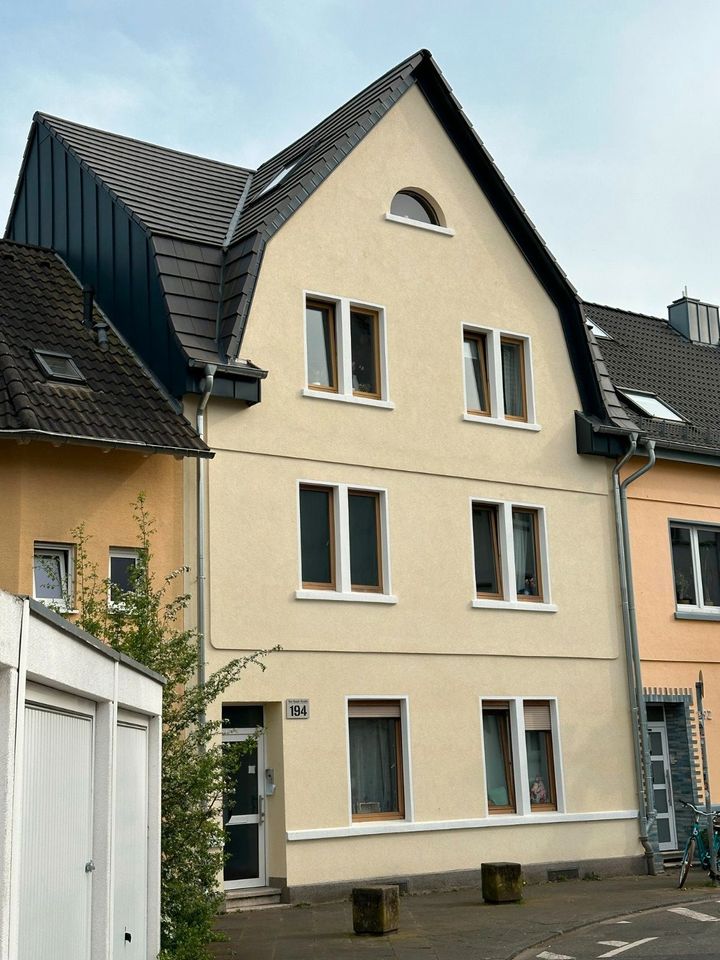 Provisionsfreies 4- Familienhaus Köln Dellbrück von PRIVAT in Köln