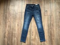 s.Oliver Jeans Izabell Skinny Damen Größe W38 L30 Sachsen - Kirchberg Vorschau