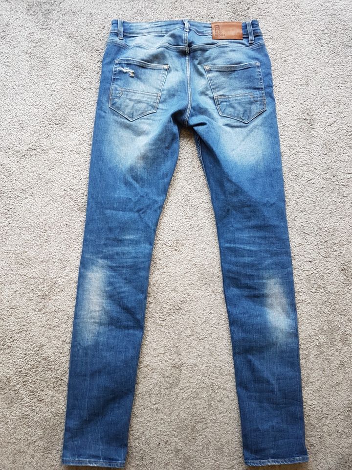 Jeans Herren Blue Ridge 30/34 in Braunschweig