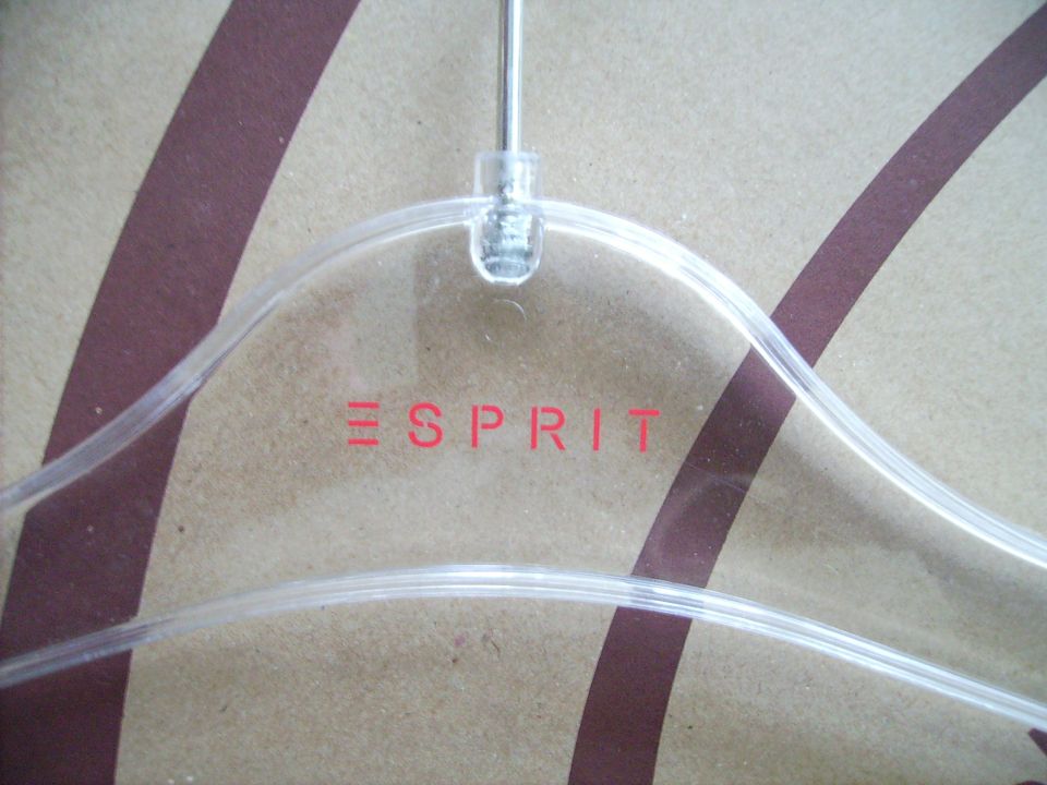 Kleiderbügel ESPRIT transparent, 30 Stück, gebraucht in Mannheim