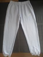 Nike Sports Club Jogger Hose Gr. S himmelblau Neu, Jogginghose Niedersachsen - Emsbüren Vorschau