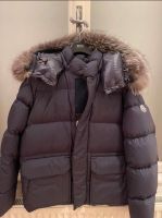 Moncler Daunenjacke München - Altstadt-Lehel Vorschau