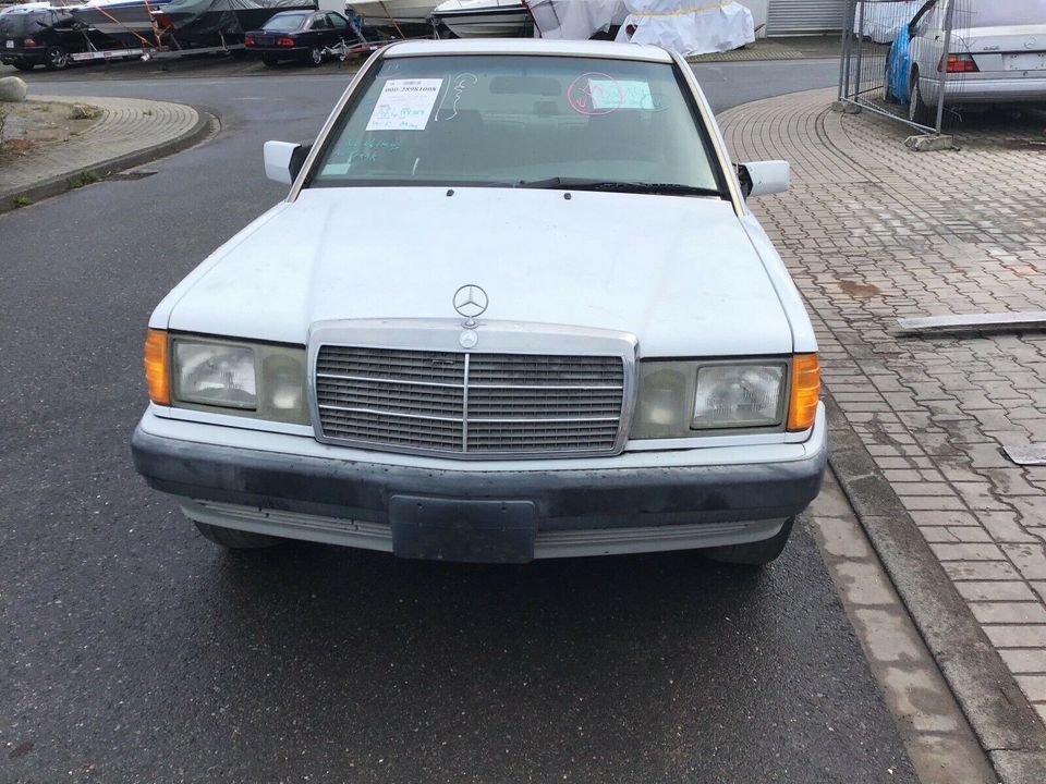 Mercedes Benz W201 190E 2,6L Alle Ersatzteile ab1€ Farbe: 147. in Havixbeck