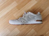 Nike VENTURE RUNNER Leder, Beige, Größe 45.5 Frankfurt am Main - Ostend Vorschau