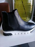 Tamaris Stiefelette mit Keilabsatz Gr.38 Niedersachsen - Varel Vorschau