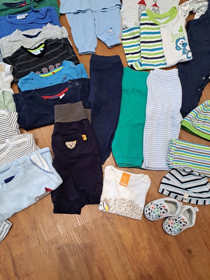 Kleiderpaket, Baby Paket, Jungen Set, H&M, Größe 62, 68, 74 in Schöntal