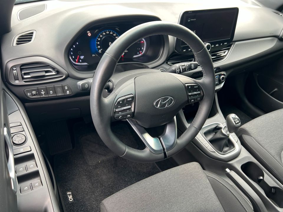 Hyundai i30 Edition 30+ 2te Hand top Zustand Ausstattung Garantie in Salzgitter