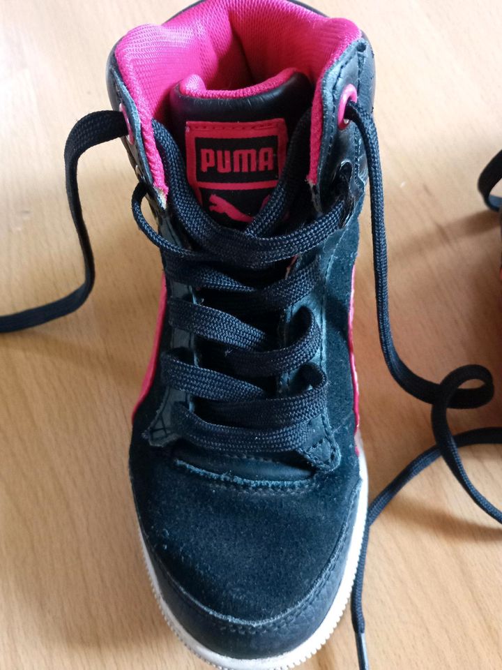 Puma Turnschuhe gr 31 in Hanau