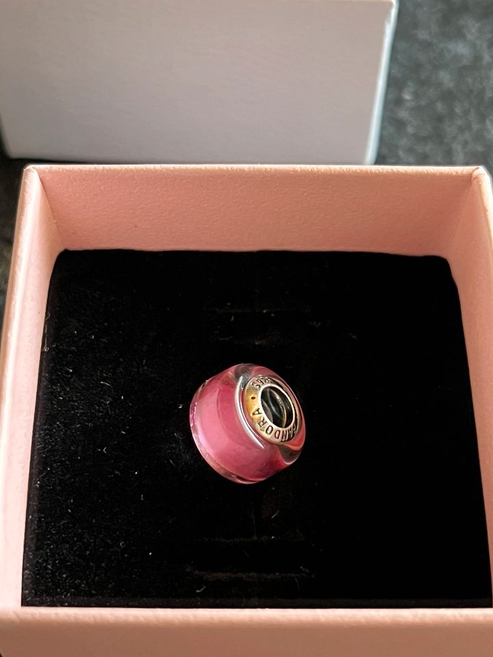 Pandora Charm Murano-Glas Rosa in Hilden