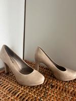 Hohe Schuhe beige Kr. Dachau - Bergkirchen Vorschau