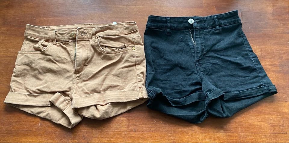 Shorts H&M Gr. 158 Braun schwarz in Oberkrämer