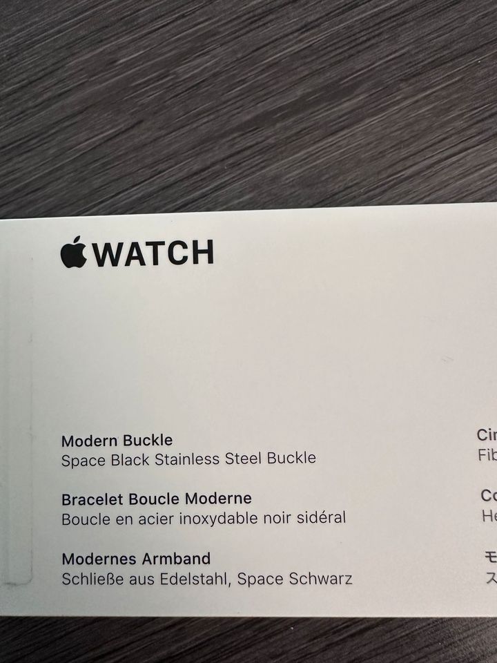 Apple Watch Armband 40mm - Black Modern Buckle M in Dresden