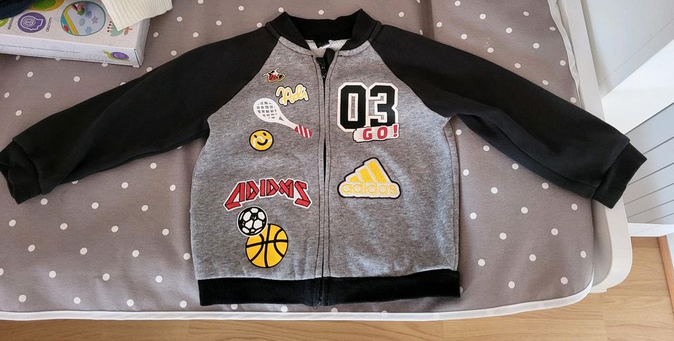 Adidas Jacke Größe 80 Baby in Itzehoe