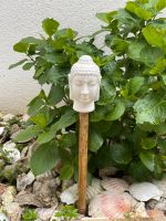 Buddha Kopf Porzellan weiß Bambus Stange Feng Shui Gartenfigur Nordrhein-Westfalen - Marl Vorschau