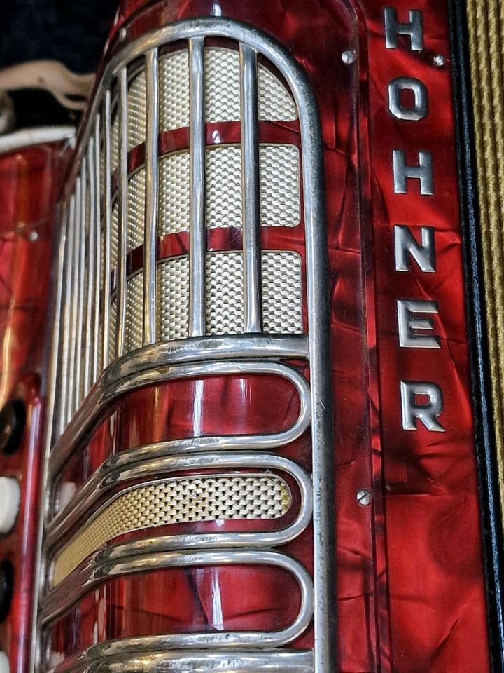 Hohner Club III M Harmonika in Bonn