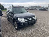 Mitsubishi Pajero 3.2 DI-D Instyle Leder,Aut.,Alu,WR,AHK,SD Bayern - Lauingen a.d. Donau Vorschau