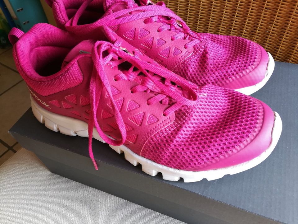 Reebok sublite, Laufschuhe, Sneaker, Sportschuhe, Gr. 38,5, pink in Ingolstadt