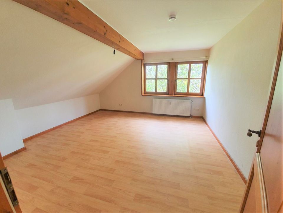 Wohntraum – 3 Zimmer Wohnung mit Balkon in Gemünden (Wohra) in Gemünden (Wohra)