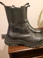 Verkaufe Stiefelette mit hohem elastischen Einsatz Nordrhein-Westfalen - Hamm Vorschau