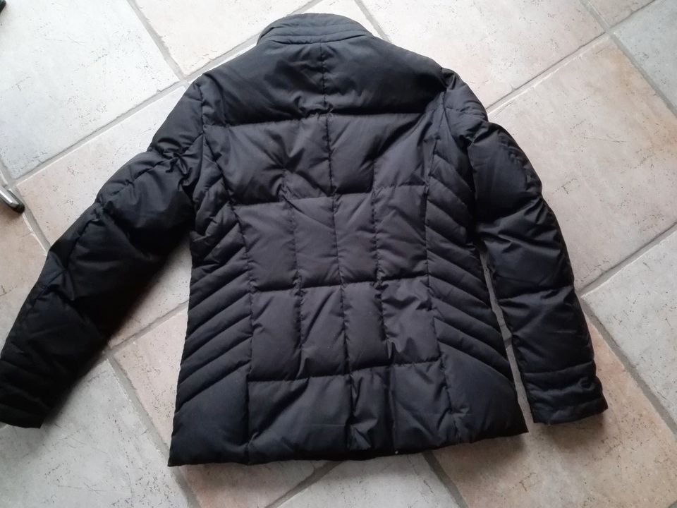 Esprit Winterjacke schwarz Gr.40 in Weil im Schönbuch