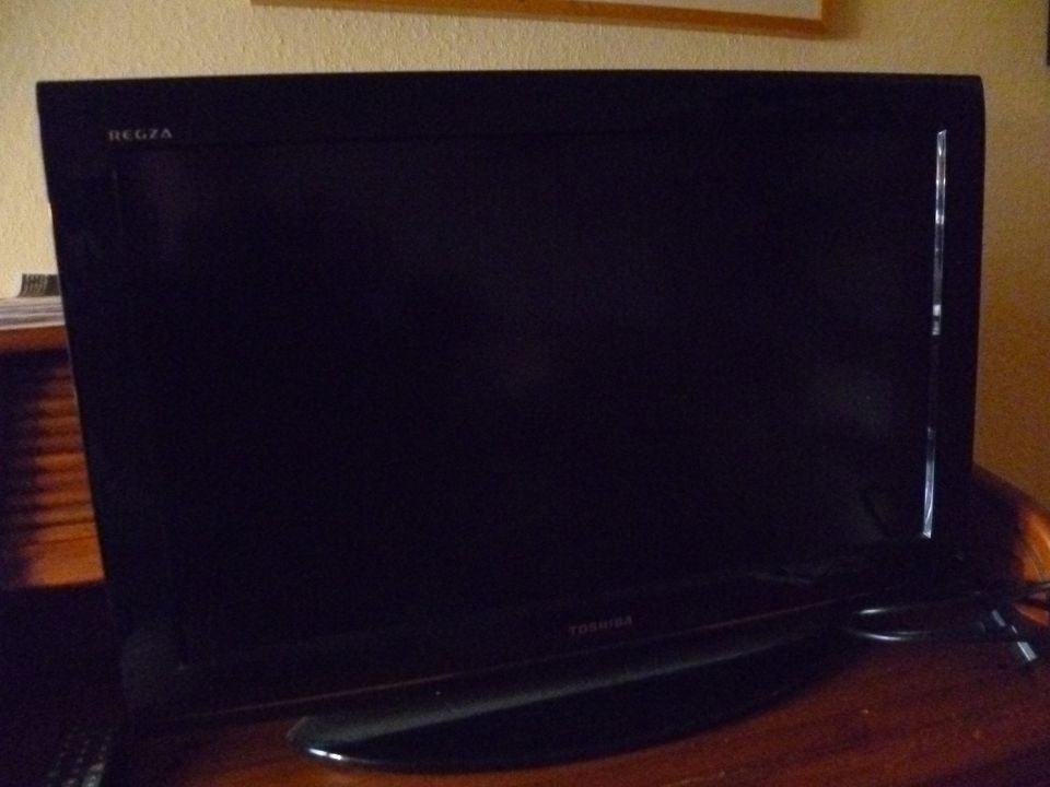 Toshiba LCD Colour TV in Spenge