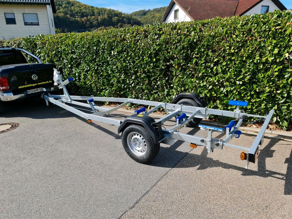 1300 kg Bootstrailer Böckmann TPV BA1300L (( Boote bis 5,80 m )) in Mosbach