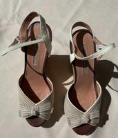 Sandalen Riemchenschuhe Damenschuhe beige Absatz 12cm GR. 39 Bayern - Hersbruck Vorschau