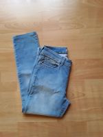Jeans 7/8 Größe 38  Neuwertig Hessen - Niederdorfelden Vorschau