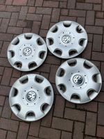 4x Original VW Radzierblenden Radkappen Radblenden 16 Zoll Niedersachsen - Winsen (Luhe) Vorschau