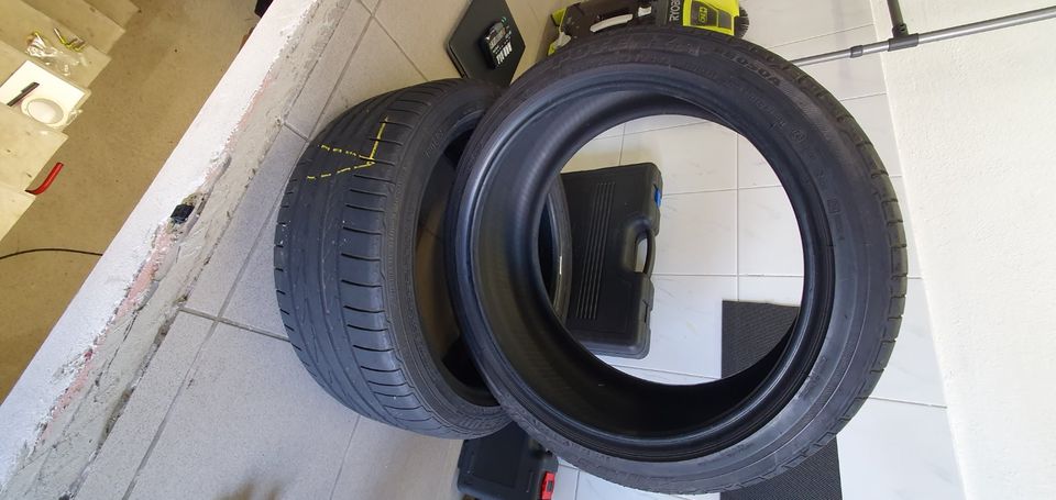 2x 235/40 R19 92Y Bridgestone Potzena RE050A 5mm in Hallbergmoos