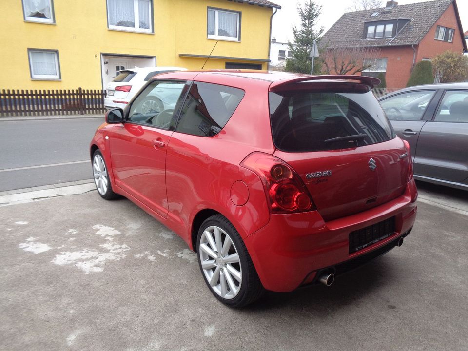 Suzuki Swift 1.6 Sport Klimaautom. Sitzh. TÜV Neu in Göttingen