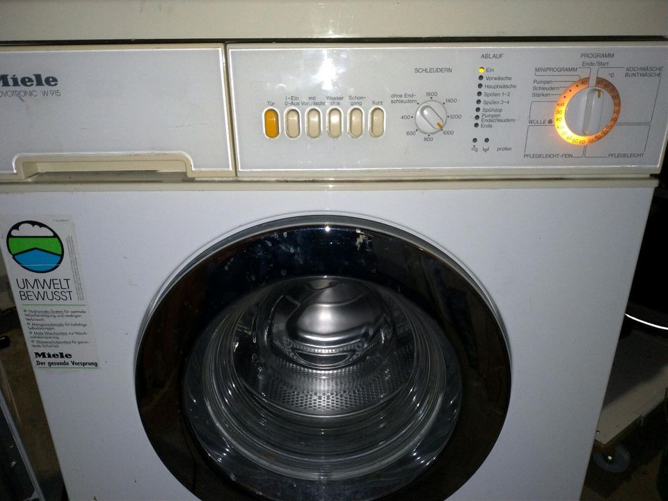 Miele Waschmaschine Novotronic W915 in Hanau