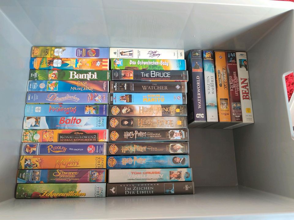 Viele VHS Kassetten, Kinder und Erwachsene Filme in Scheßlitz