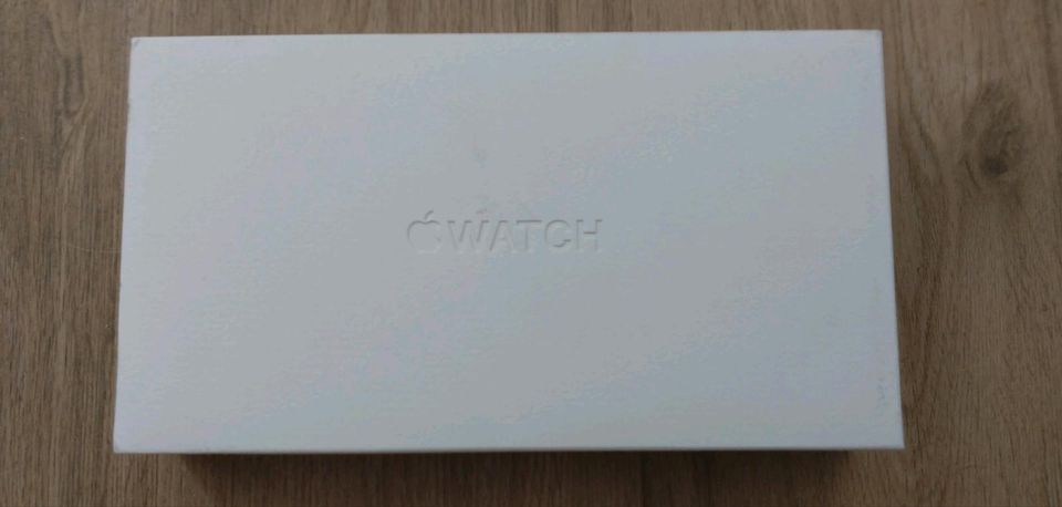 Apple Watch Ultra 2 NEU Smartwatch Oliv Rechnung in Essen