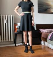 Kleid edc schwarz grün hochgeschlossen Tshirt Freizeit entspannt Berlin - Lichterfelde Vorschau